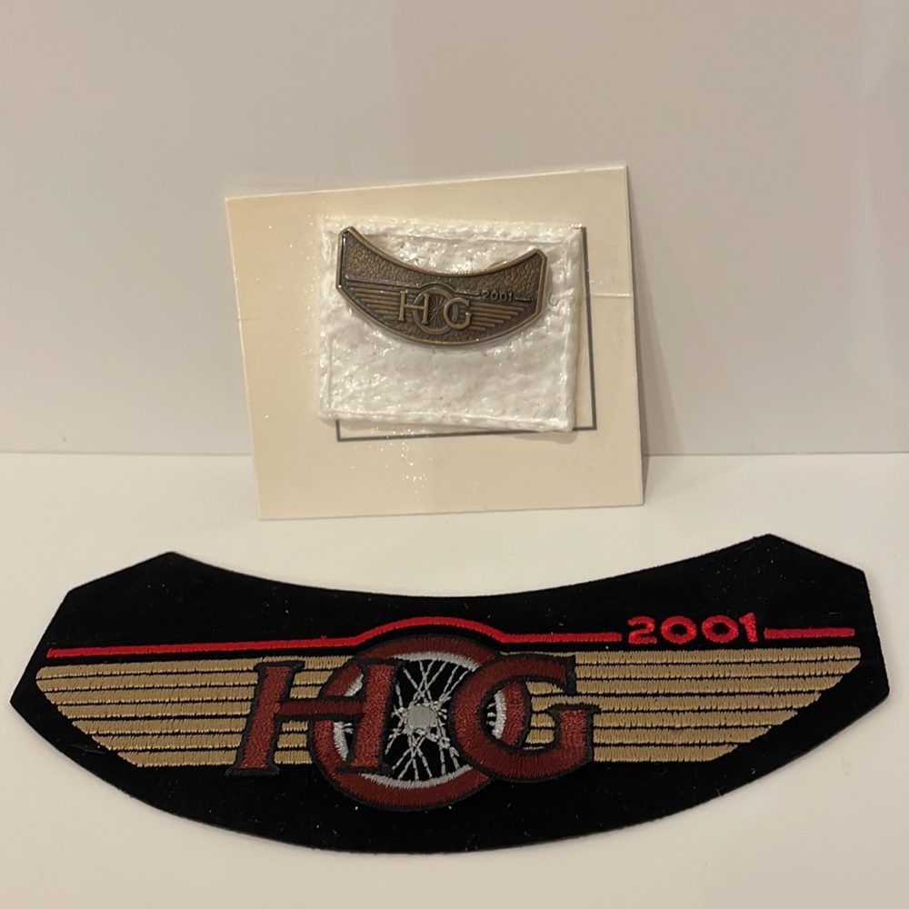 2001 Harley Davidson HOG Jacket Vest Patch and Pin Badge Motorcycle Collectible